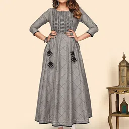 GULMEHAK Women Ethnic Motifs Embroidered Anarkali Kurta-picture-32