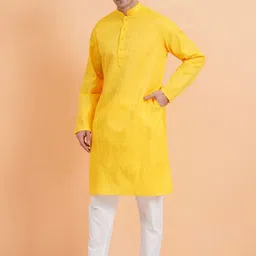 SG LEMAN Men Regular Kurta with Pyjamas image 5