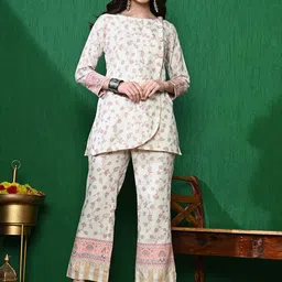 Sangria Woven Design Long Sleeve Tunic & Trouser Co-Ords-image-18