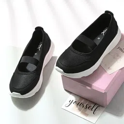 HRX by Hrithik Roshan Women Mesh Walking Shoes-picture-36