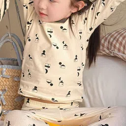 LULU & SKY Girls Printed Night suit-picture-2