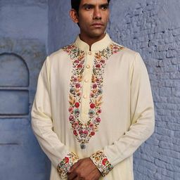 Agrajain Men Floral Embroidered Regular Zardozi Kurta with Pyjamas image 3