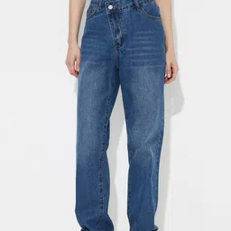 Outzidr Women Regular Fit Mid-Rise Low Distress Light Fade Jeans-image-63