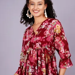 KALINI Print Flutter Sleeve Georgette Top image 4