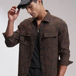 HIGHLANDER Cutaway Collar Relaxed Fit Shirt-image-92