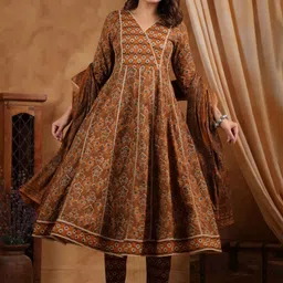 Charnest Floral Printed V-Neck A-Line Kurta with Churidar & Dupatta-picture-19