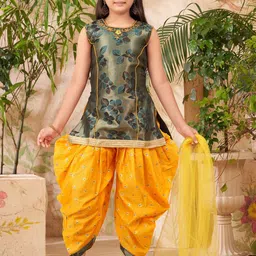 Aarika Girls Floral Printed Regular Kurti with Dhoti Pants & With Dupatta-picture-8