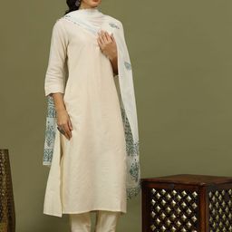Sangria Women Solid Kurta with Trousers & Dupatta-picture-10