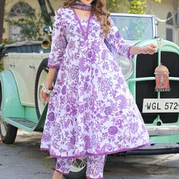 Chandbaali Floral Printed Pure Cotton Anarkali Kurta With Trousers & Dupatta-image-52
