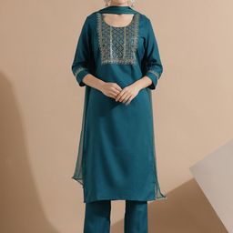 Jaipur Kurti Embroidered Cotton Blend Kurta Set With Dupatta-image-1