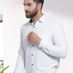 Moda Rapido Men Standard Slim Fit Spread Collar Solid Cotton Casual Shirt-image-117