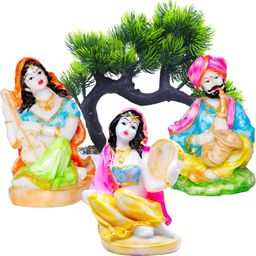 Aura White Figurine Showpiece-image-98
