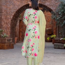 CHANDALIYO Women Embroidered Regular Kurta with Churidar & With Dupatta image 5