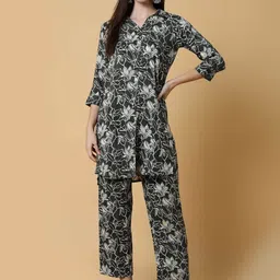 SHOWOFF Floral Printed Tunic & Trousers-image-5