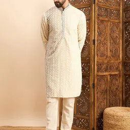 HERE&NOW Men Ethnic Motifs Striped Kurta-52