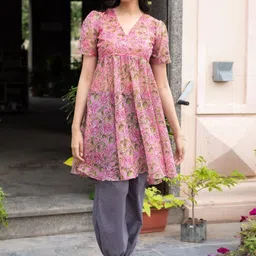 SUKITI Floral Printed V-Neck Pure Cotton Tunic With Salwar-image-94