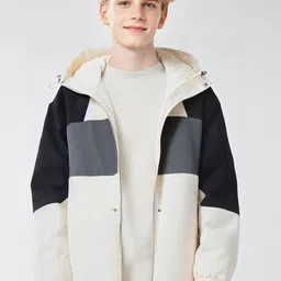 StyleCast x Revolte Men Colourblocked Tailored Jacket-image-20