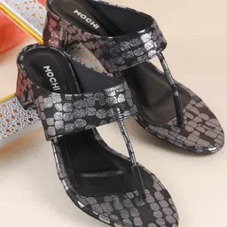 Mochi Printed Wedge Pumps-23