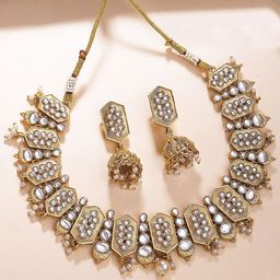 KARATCART Gold-Plated Kundan-Studded & Beaded Jewellery Set-picture-39