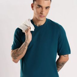 Calvin Klein Jeans Round Neck Short Sleeves Sweater-picture-19