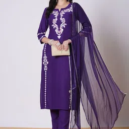 DIVASTRI Women Floral Embroidered Regular Thread Work Kurta with Trousers & With Dupatta-picture-31