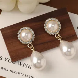 AKISON JEWELS Pearls Teardrop Earrings-image-35