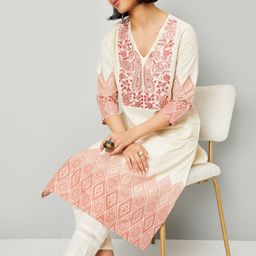 max Paisley Embroidered V-Neck Straight Kurta-21