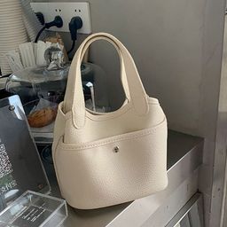StyleCast x Revolte Bucket Sling Bag-39