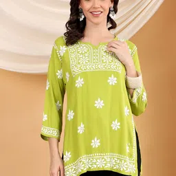 Poshak Chikan Studio Women Floral Embroidered Chikankari Chikankari Kurti-image-58
