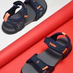 The Roadster Lifestyle Co Men Textured Sports Sandals-picture-10