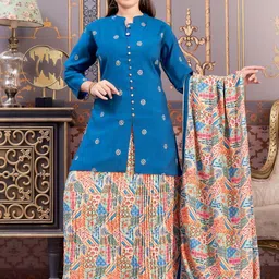 Aarika Girls Ethnic Motifs Embroidered Regular Pure Silk Kurti with Skirt & With Dupatta-picture-18