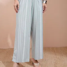 Vishudh  Printed Tunic With Trouser Co-Ords image 3