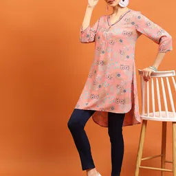 Shree Women Floral Printed Liva Kurta-image-80