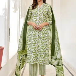 VIBE VISION Women Floral Printed Regular Kurta with Trousers & With Dupatta-23