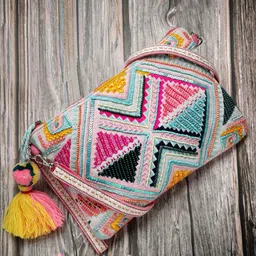 Anekaant Structured Handheld Bag with Fringed-1