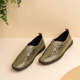 Inc 5 Women Printed Loafers-picture-42