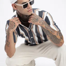 SHOWOFF Men Comfort Opaque Striped Casual Shirt-picture-25