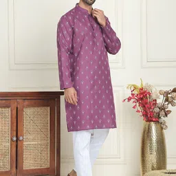 Anouk Men Floral Printed Mandarin Collar Kurta with Trousers-image-37