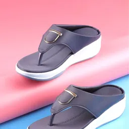 SAWADI Wedge with Bows-54