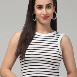 Western Darji Women Striped Cotton Top-picture-15