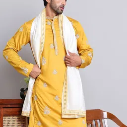 Jompers Men Floral Embroidered Chikankari Floral Kurta with Contrast Dupatta-picture-28