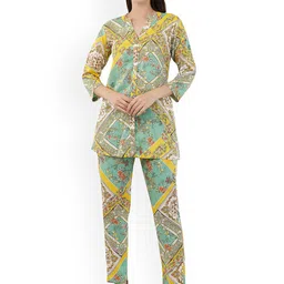 SHAHVEER CREATION Printed Tunic With Trousers Co-Ords-20
