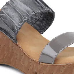 Inc 5 Textured Open Toe Wedge Heels image 2