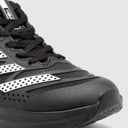 Action Men Mesh Lightweight Running Shoes image 3