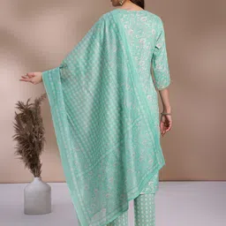 Anouk Ethnic Motifs Printed Regular Thread Work Kurta with Trousers & With Dupatta image 4