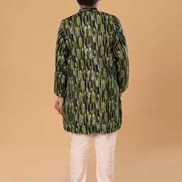 The Mini Trunk Boys Abstract Printed Kurta with Pyjama image 4