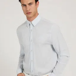 GUESS Men Spread Collar Solid Cotton Casual Shirt-image-27