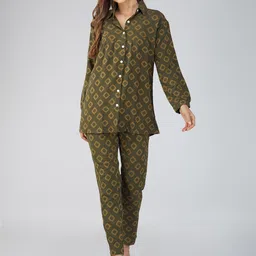 Bindigasm Printed Shirt With Trousers Co-Ords-image-58