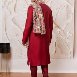 VASTRAMAY Men Regular Kurta with Pyjamas & With Dupatta image 3