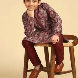 KISAH Boys Paisley Printed Mandarin Collar Straight Kurta-picture-52